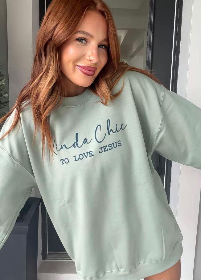 Kinda Chic To Love Jesus